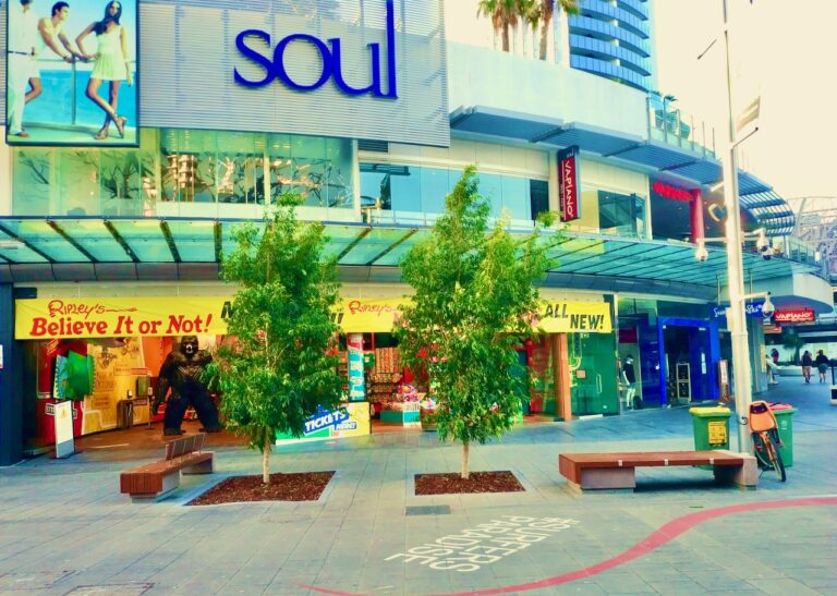 Easter in Queensland good to go, lockdown lifts at 12 noon today