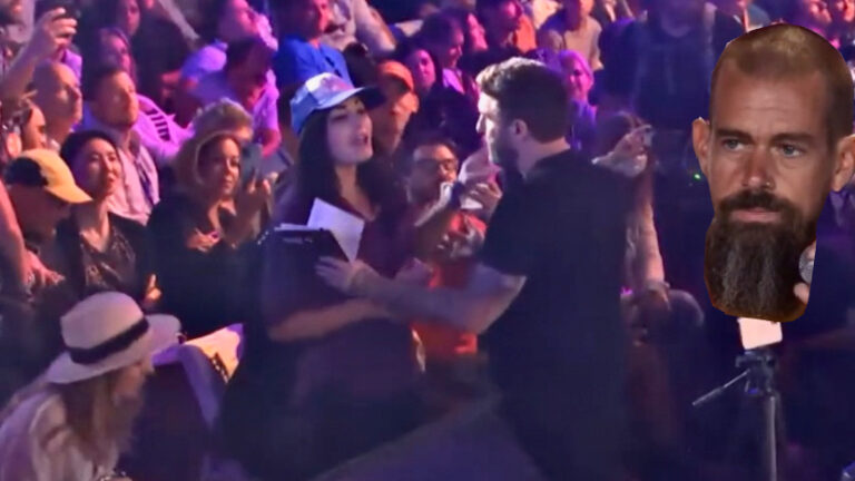 Laura Loomer confronts Twitter Jack Dorsey at Bitcoin Conference